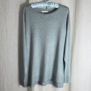 Vila Milano 1X Heather Green Scoop Neck Long Sleeve High Low Fine Knit Sweater